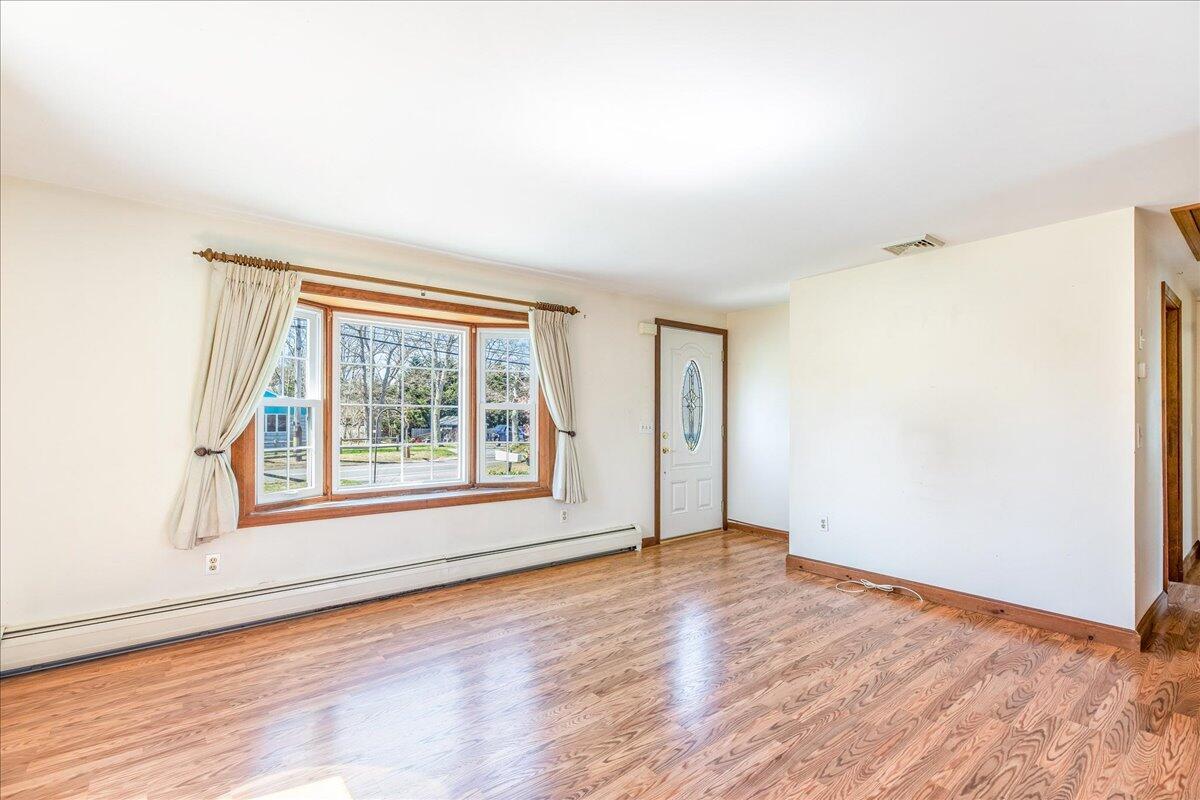 217 Pleasant Lake Avenue