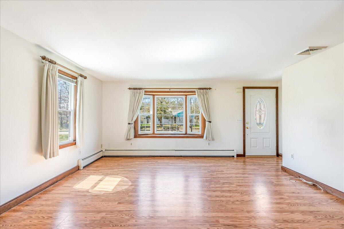217 Pleasant Lake Avenue