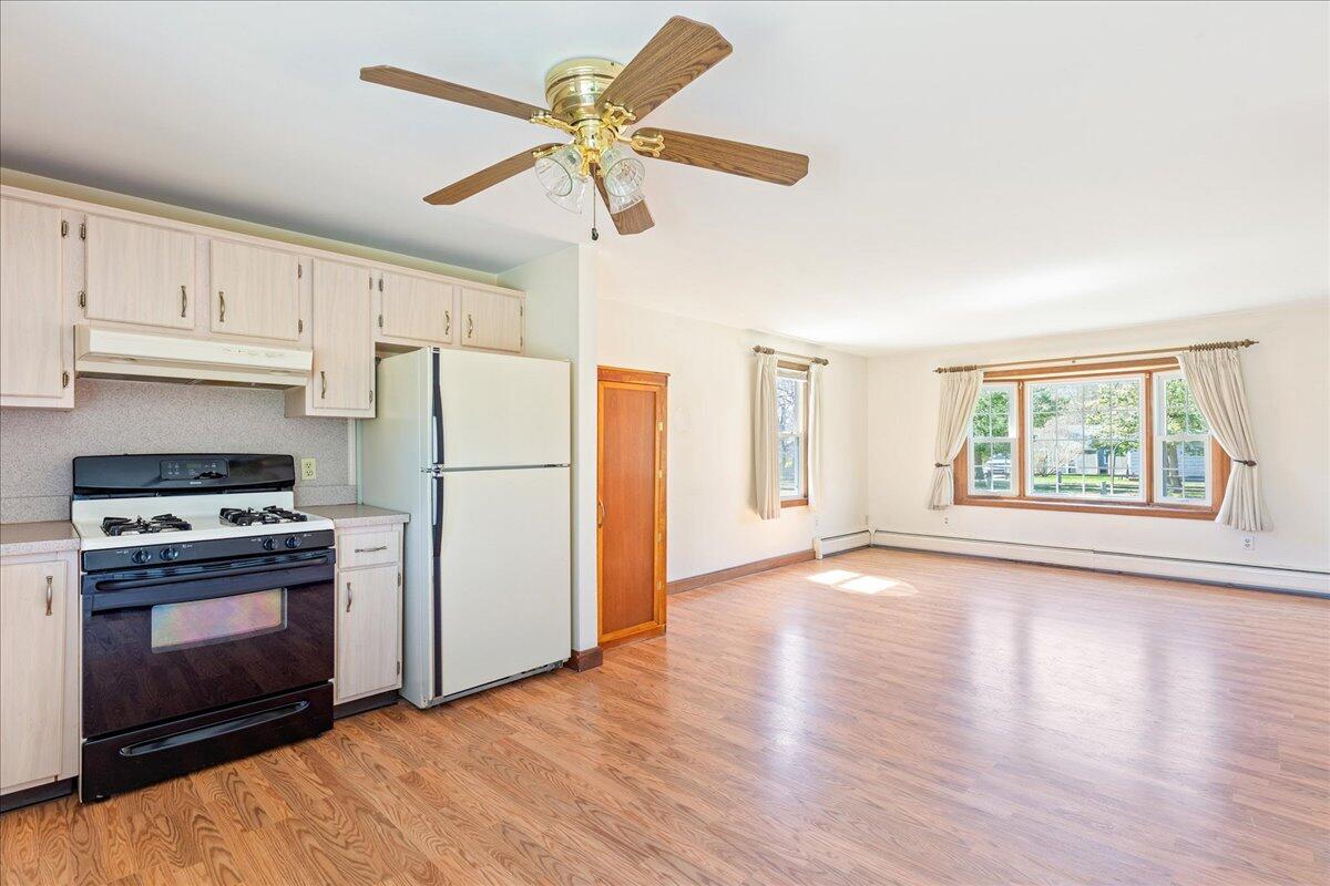 217 Pleasant Lake Avenue