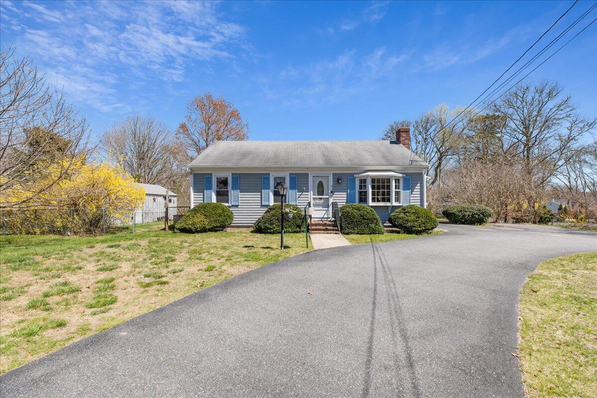 217 Pleasant Lake Avenue
