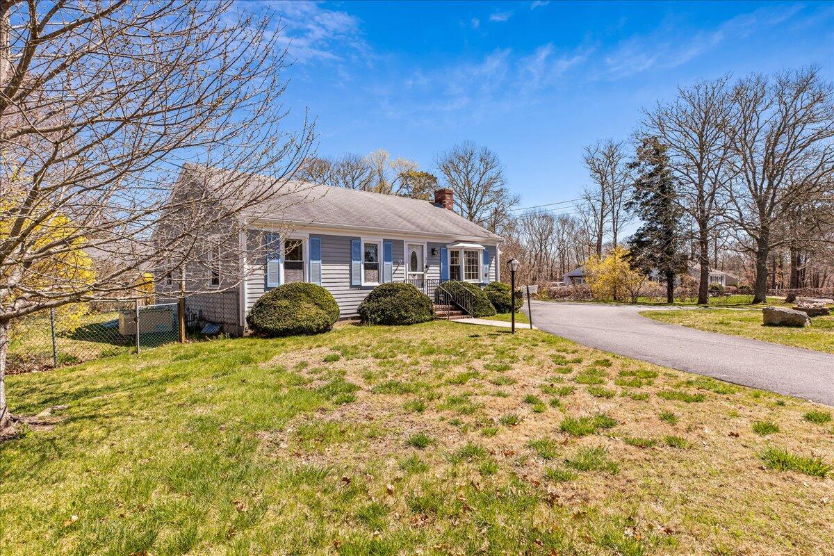 217 Pleasant Lake Avenue
