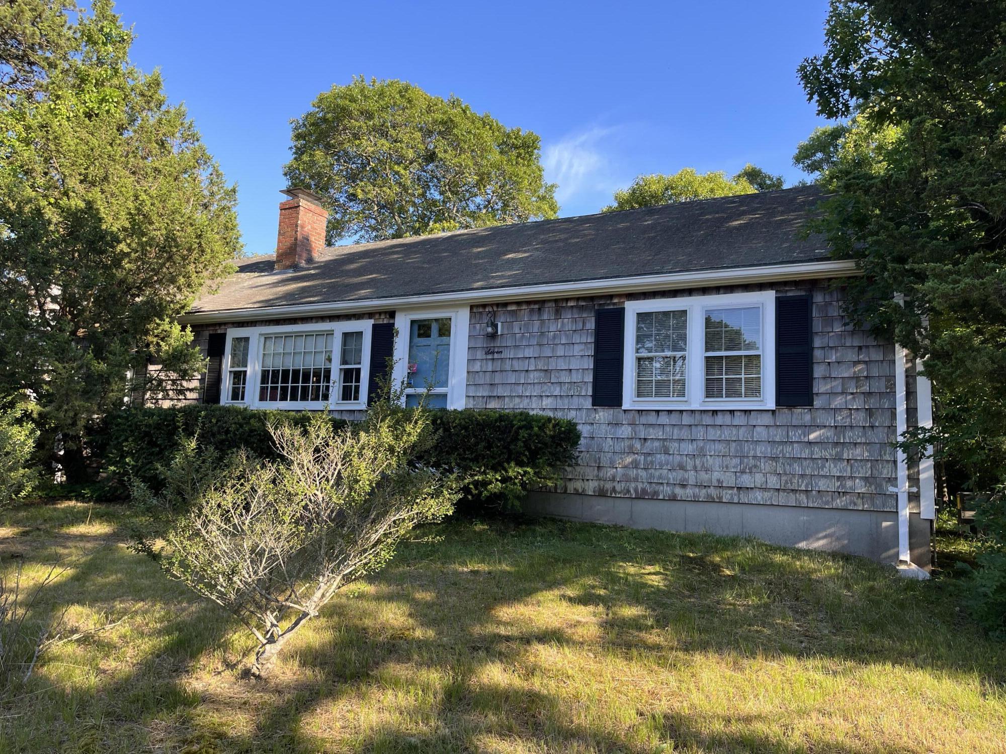 7 Hickory Lane