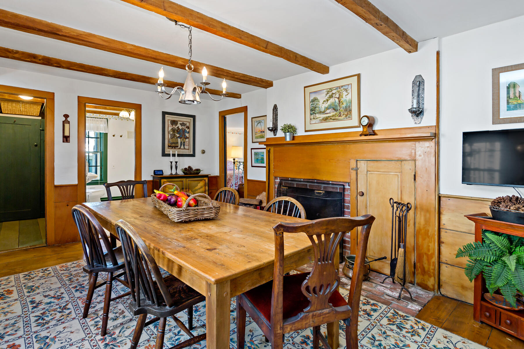 303 Phinney's Lane