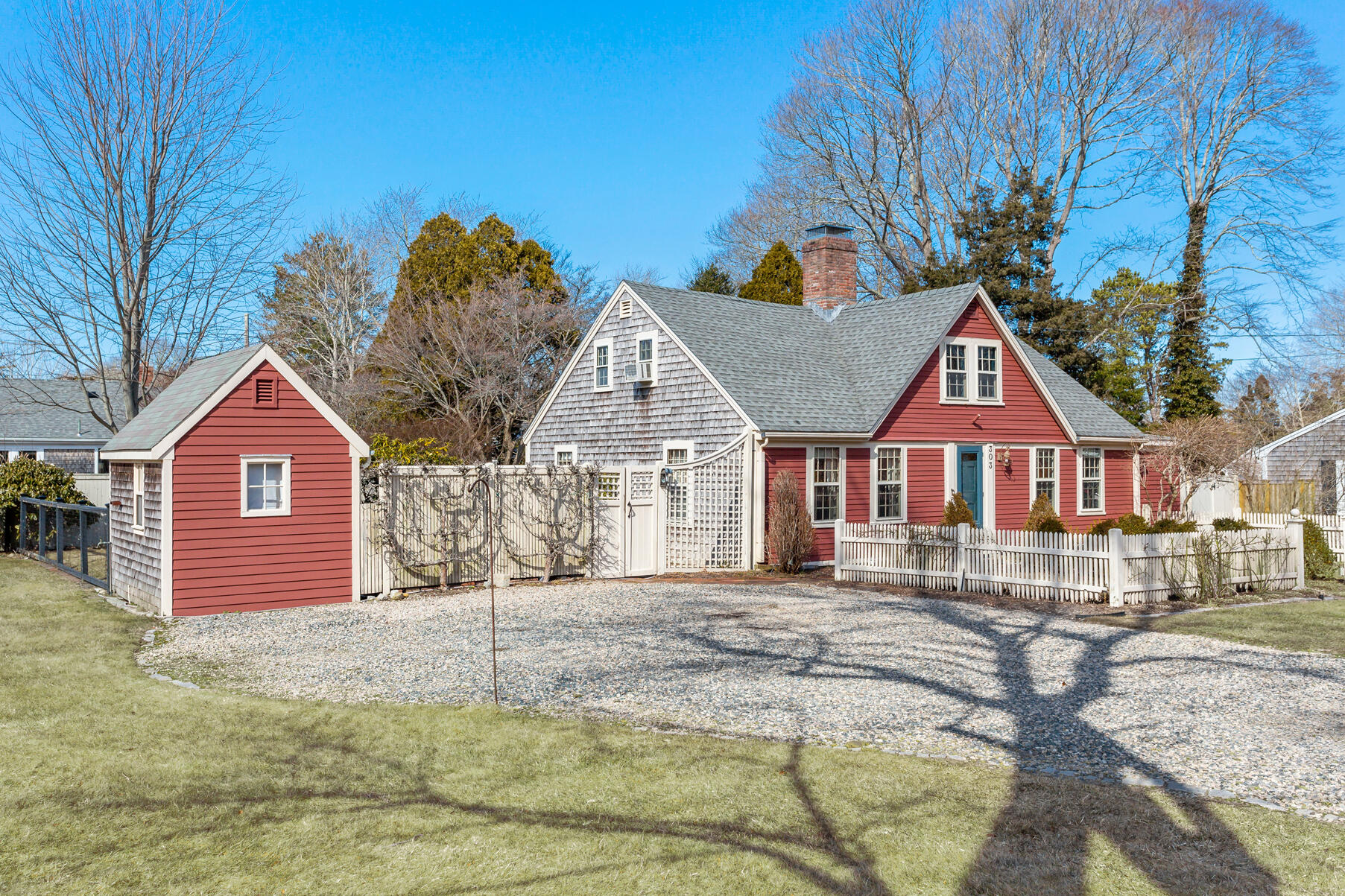 303 Phinney's Lane