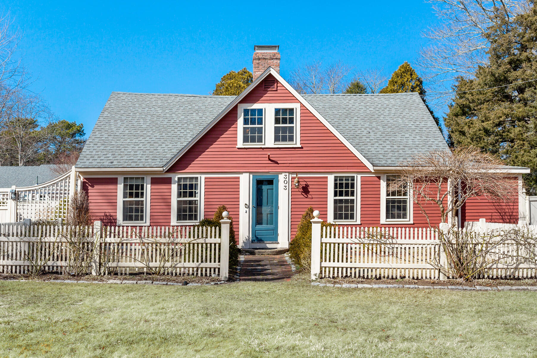 303 Phinney's Lane