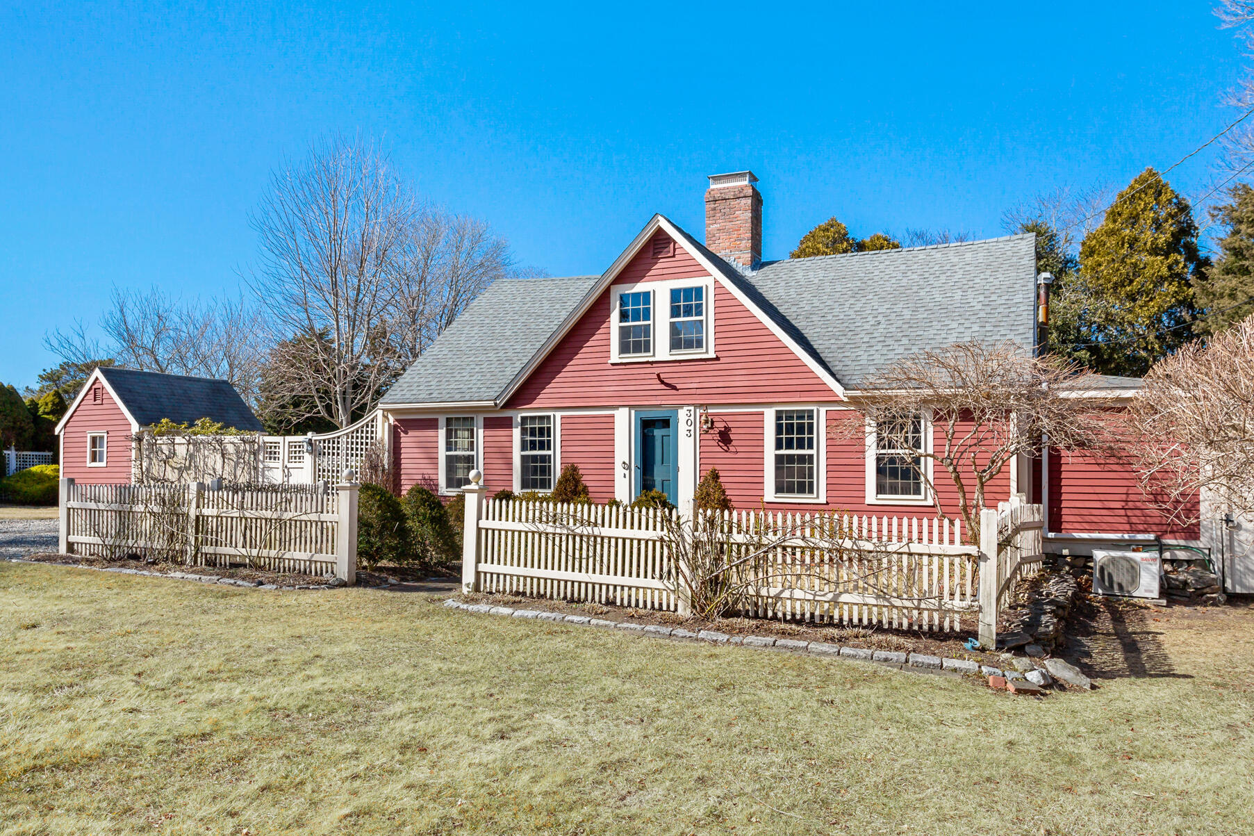 303 Phinney's Lane