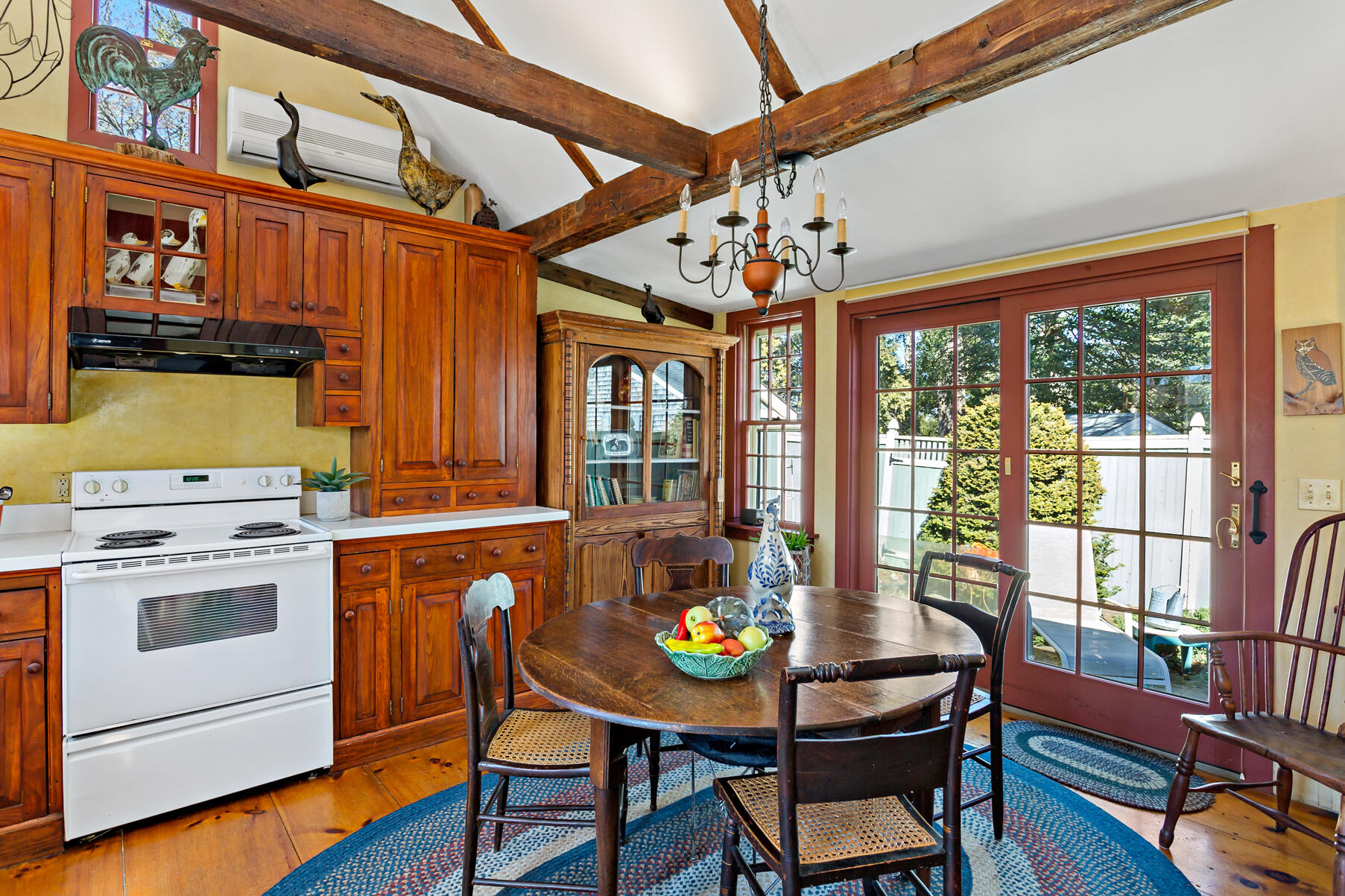 303 Phinney's Lane
