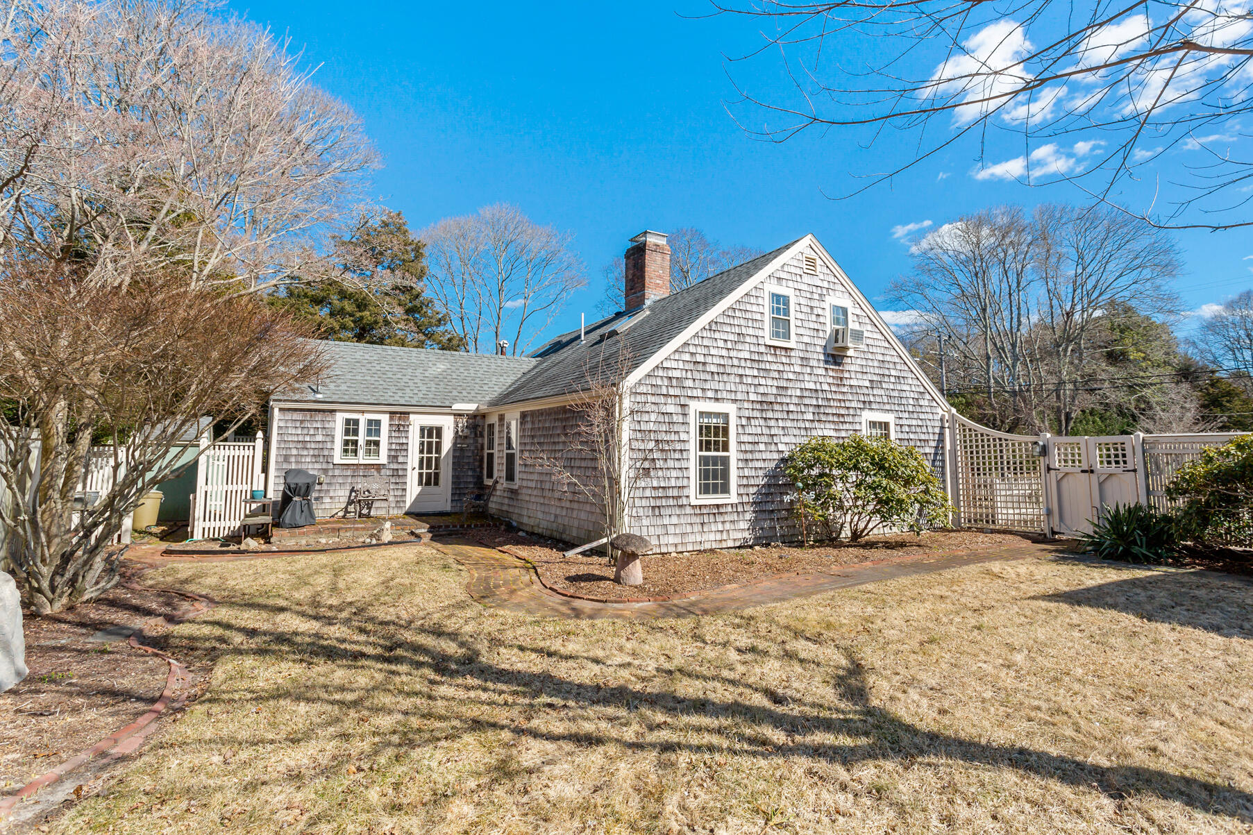 303 Phinney's Lane