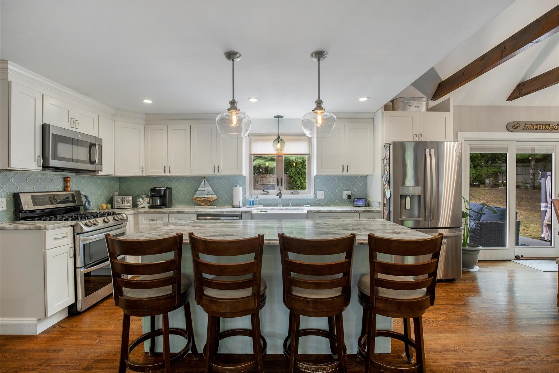 15 Follins Pond Road