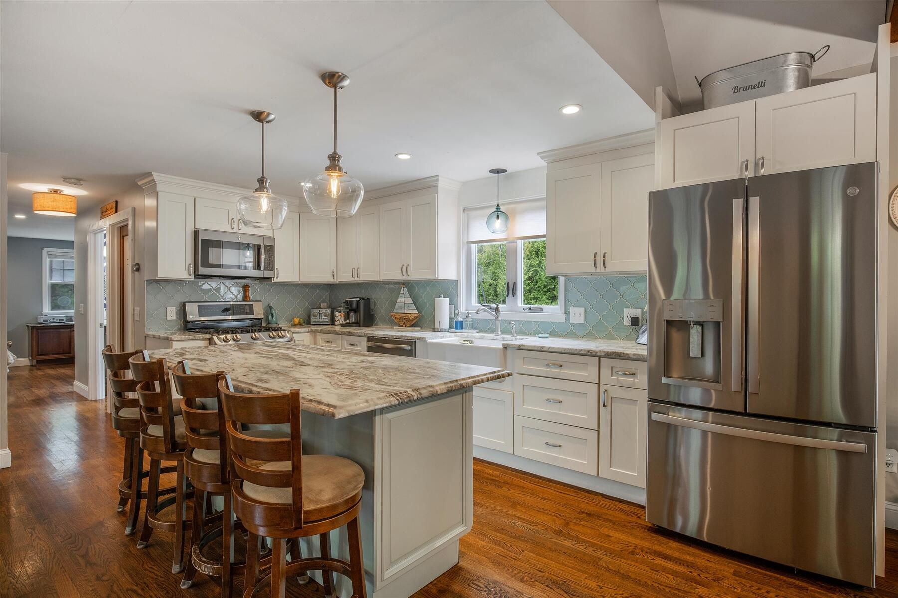 15 Follins Pond Road