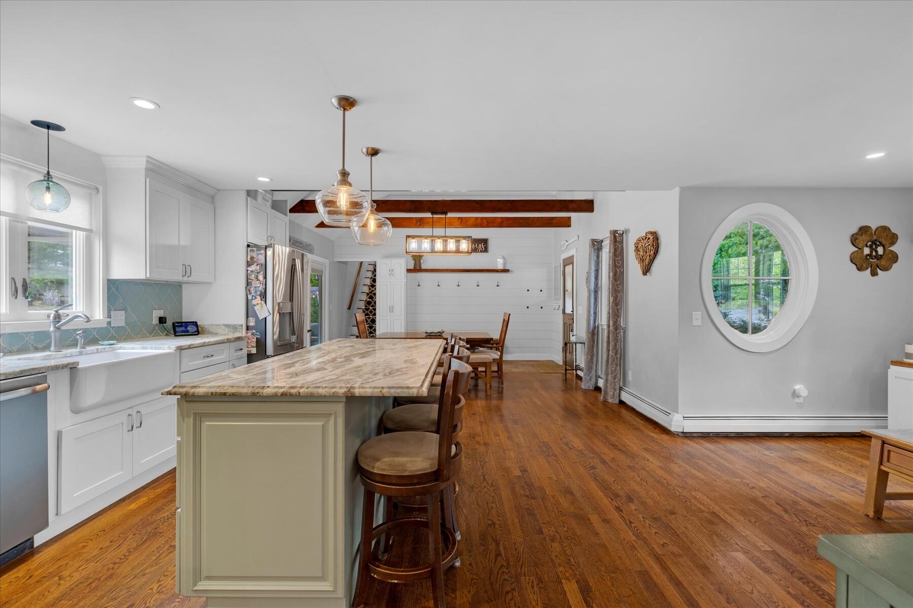 15 Follins Pond Road