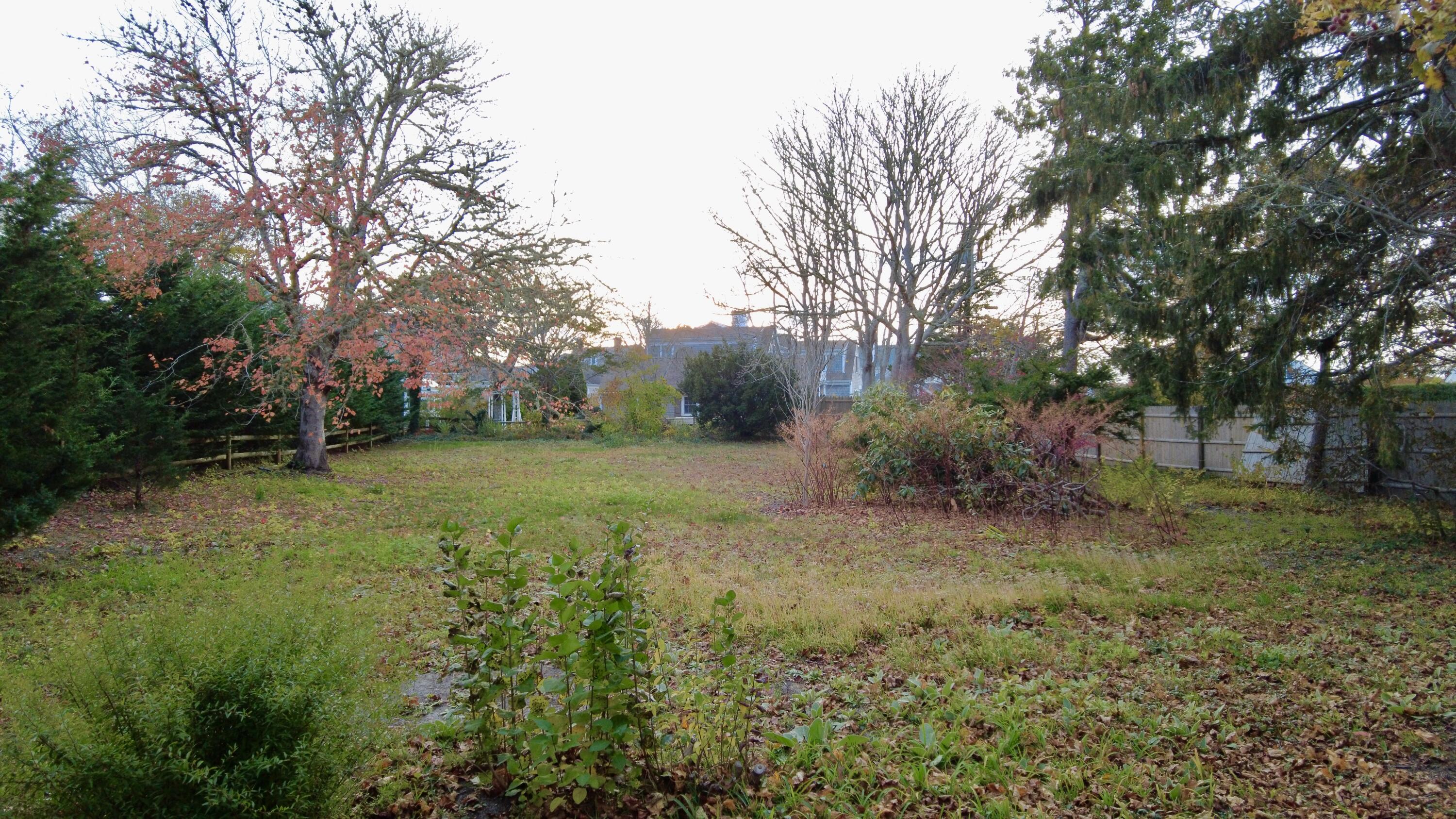 19 Riverway
