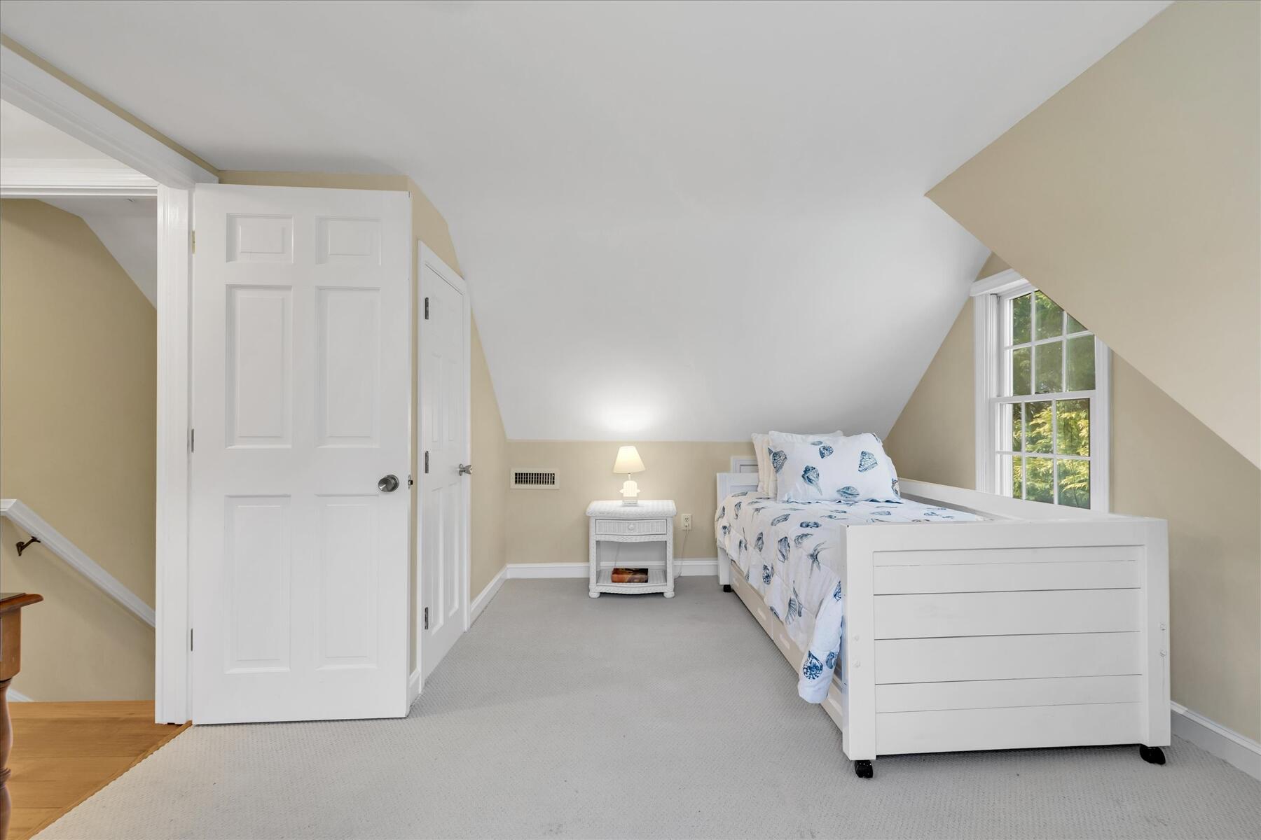 298 Chippingstone Road