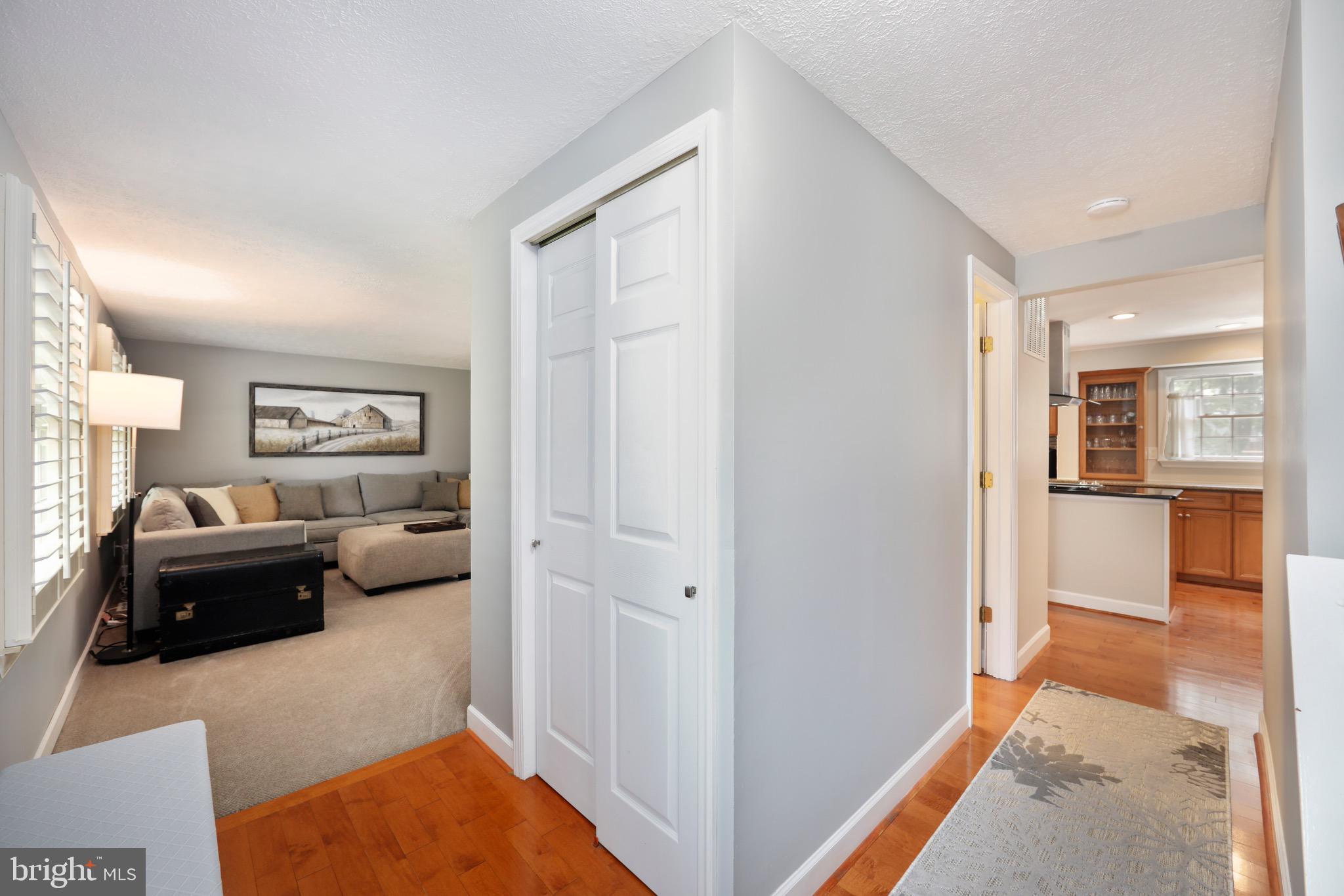 207 WOODBINE DRIVE