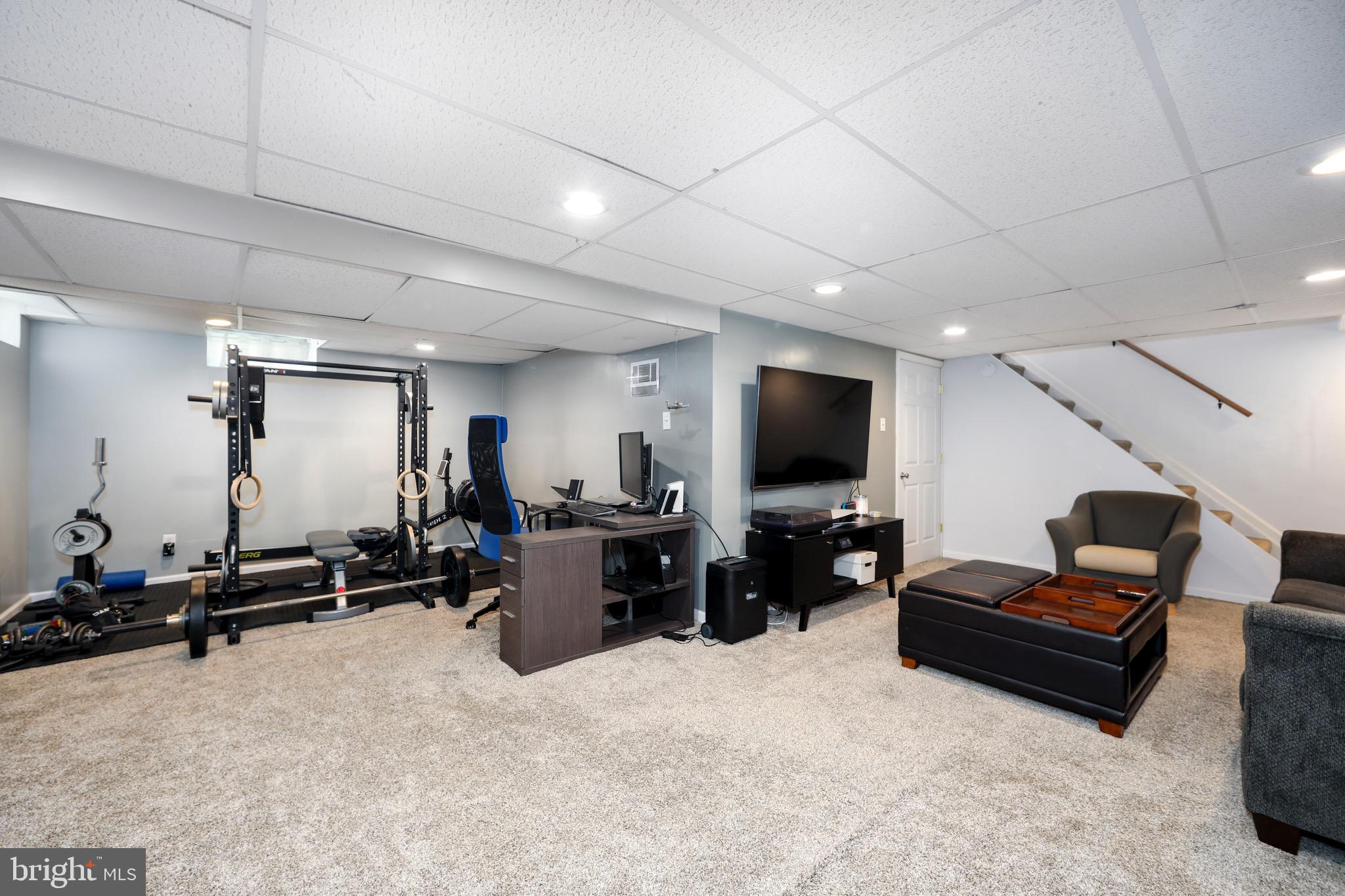 207 WOODBINE DRIVE