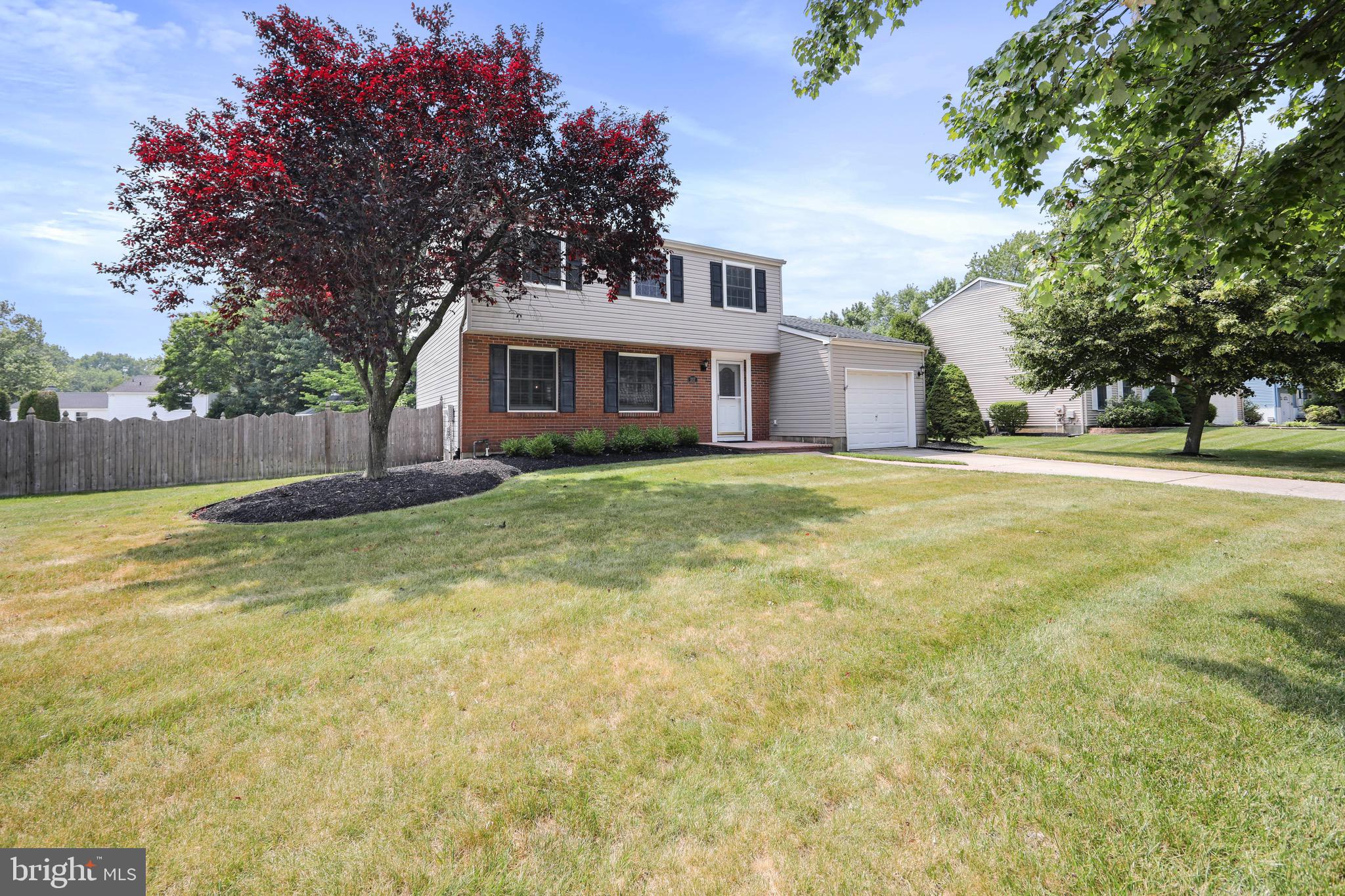 207 WOODBINE DRIVE