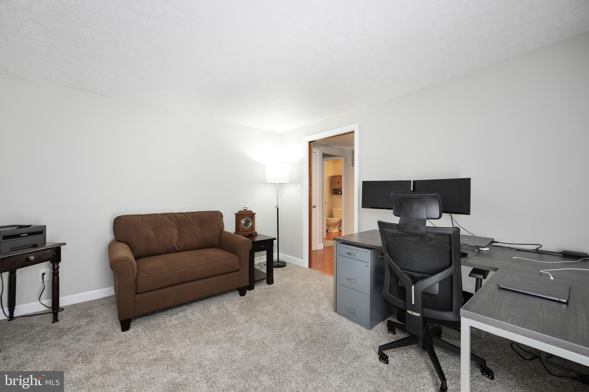 207 WOODBINE DRIVE