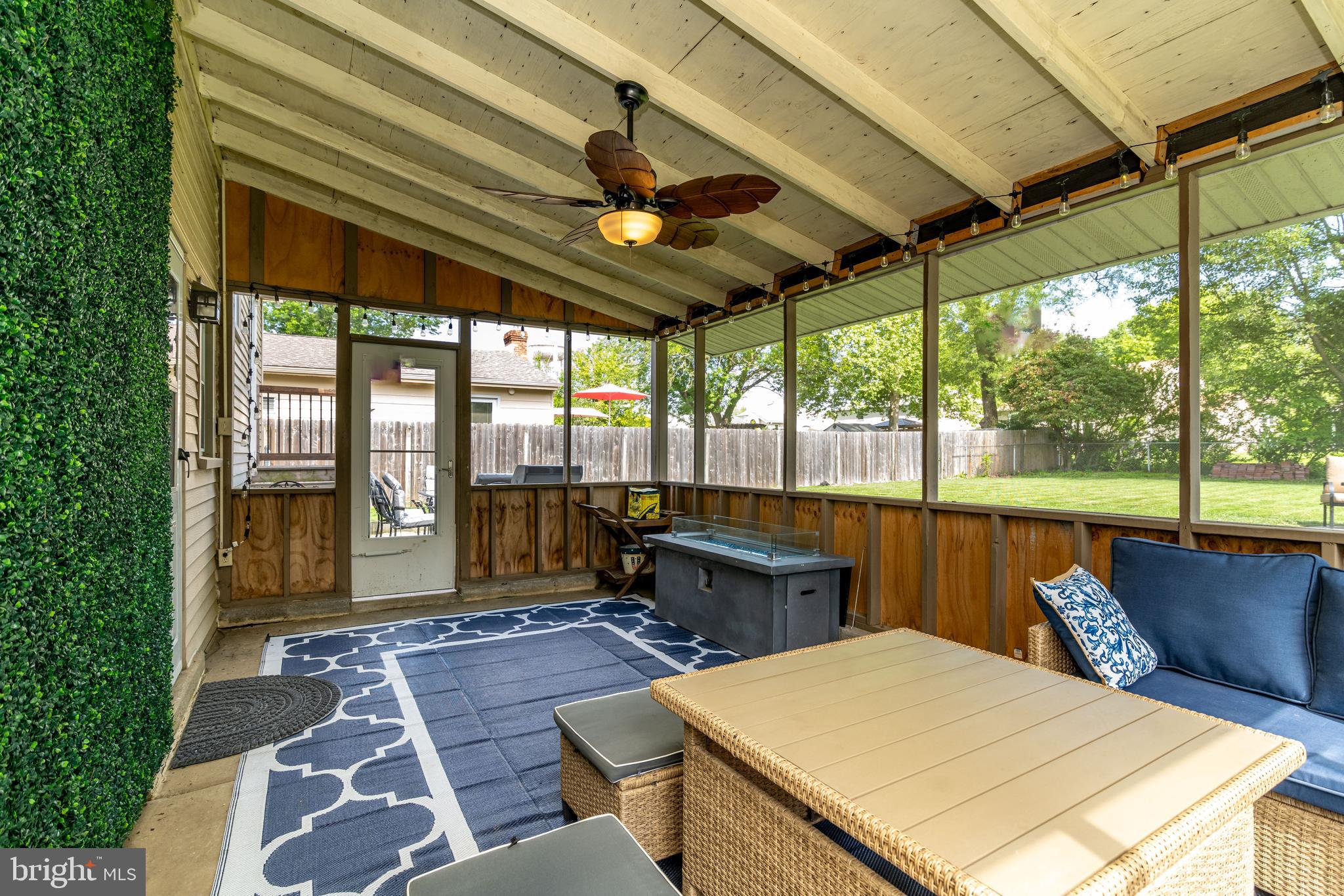 13 ABINGTON AVENUE