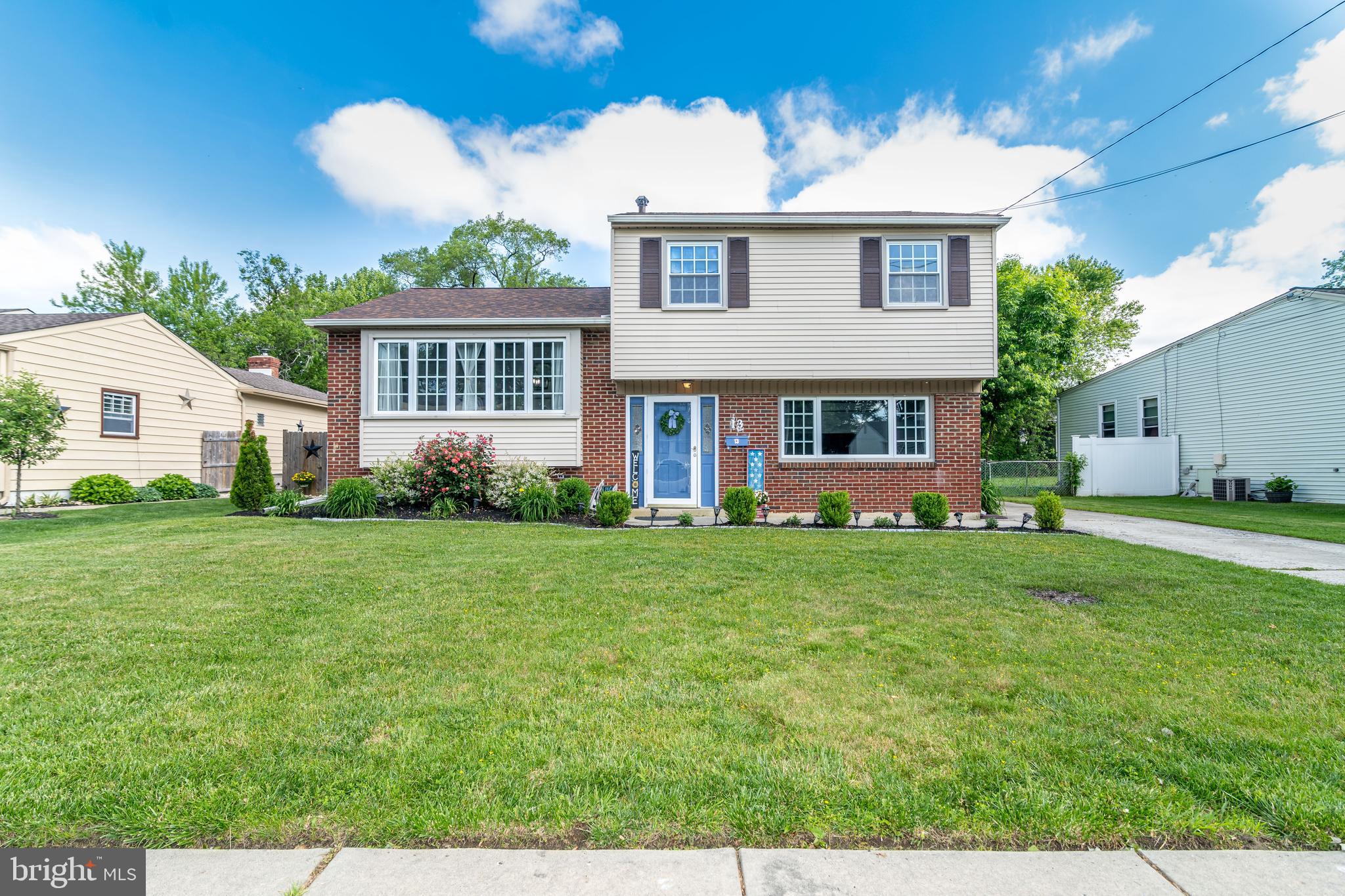 13 ABINGTON AVENUE