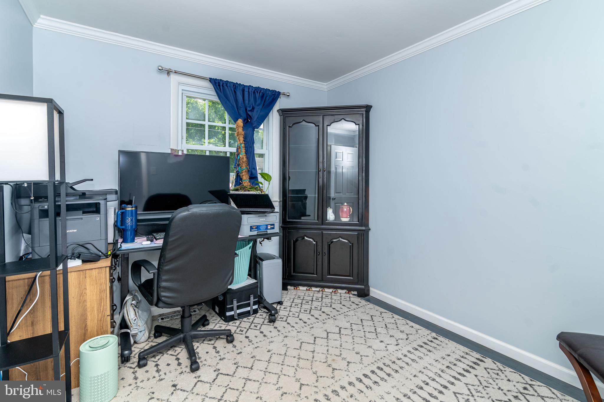 13 ABINGTON AVENUE