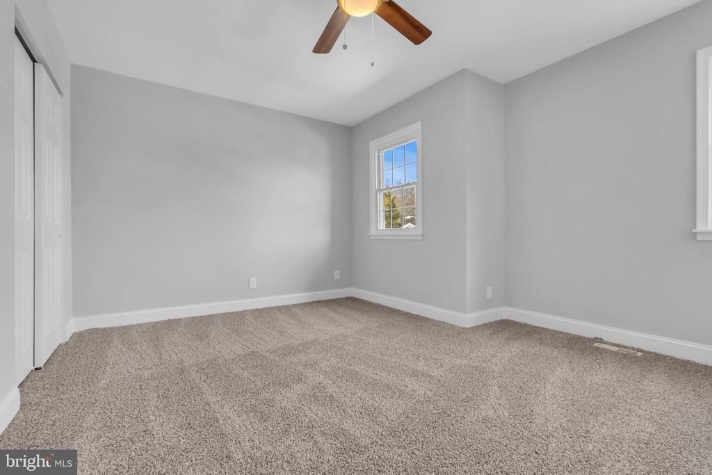 115 BERKSHIRE DRIVE