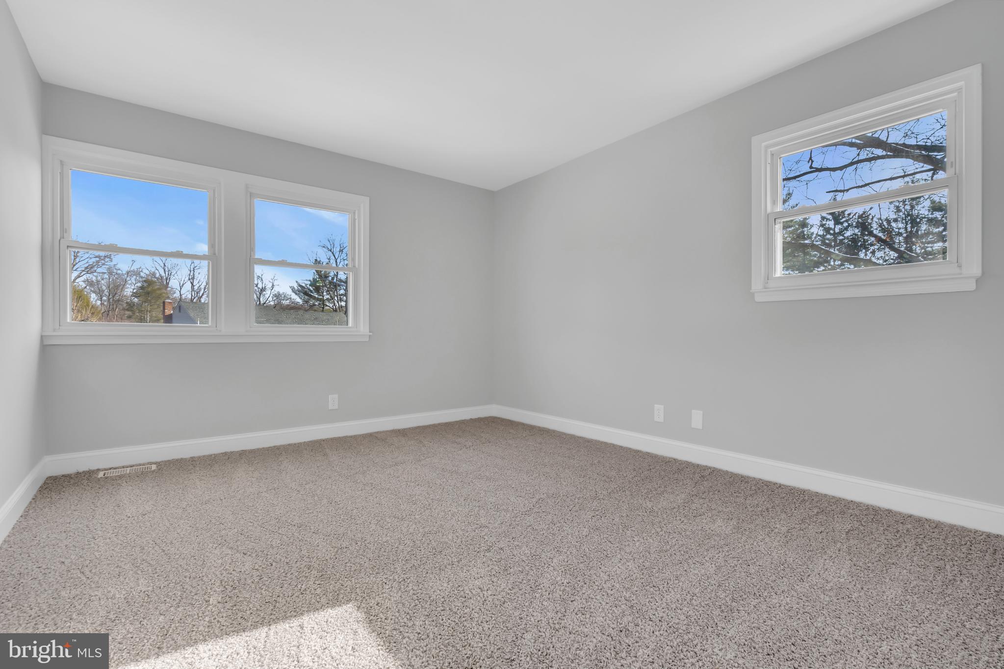 115 BERKSHIRE DRIVE