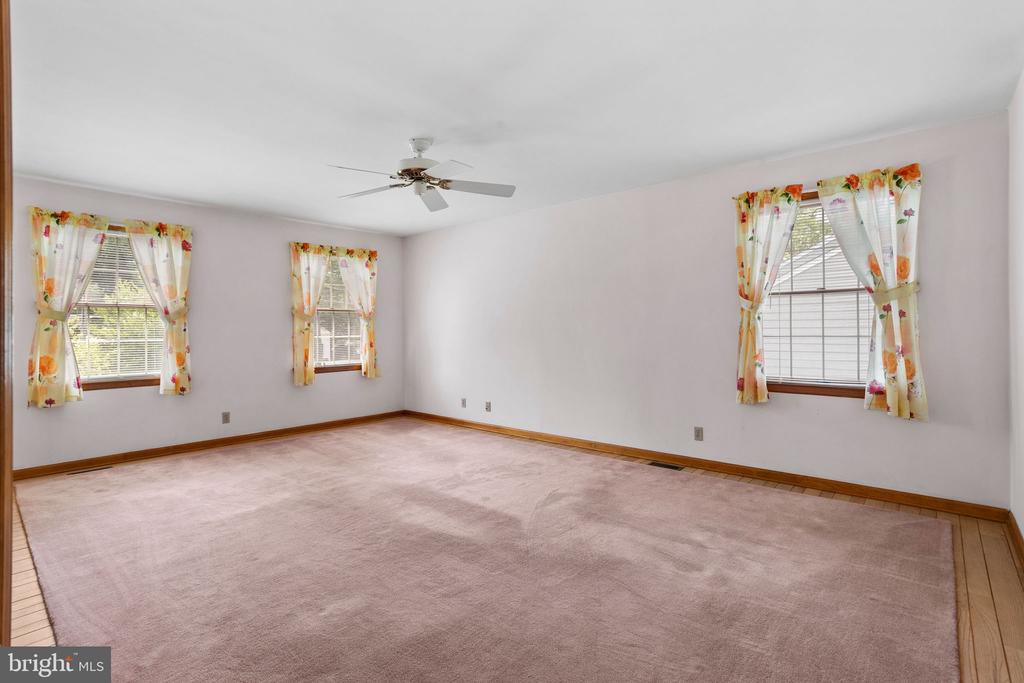 267 LINDEN STREET