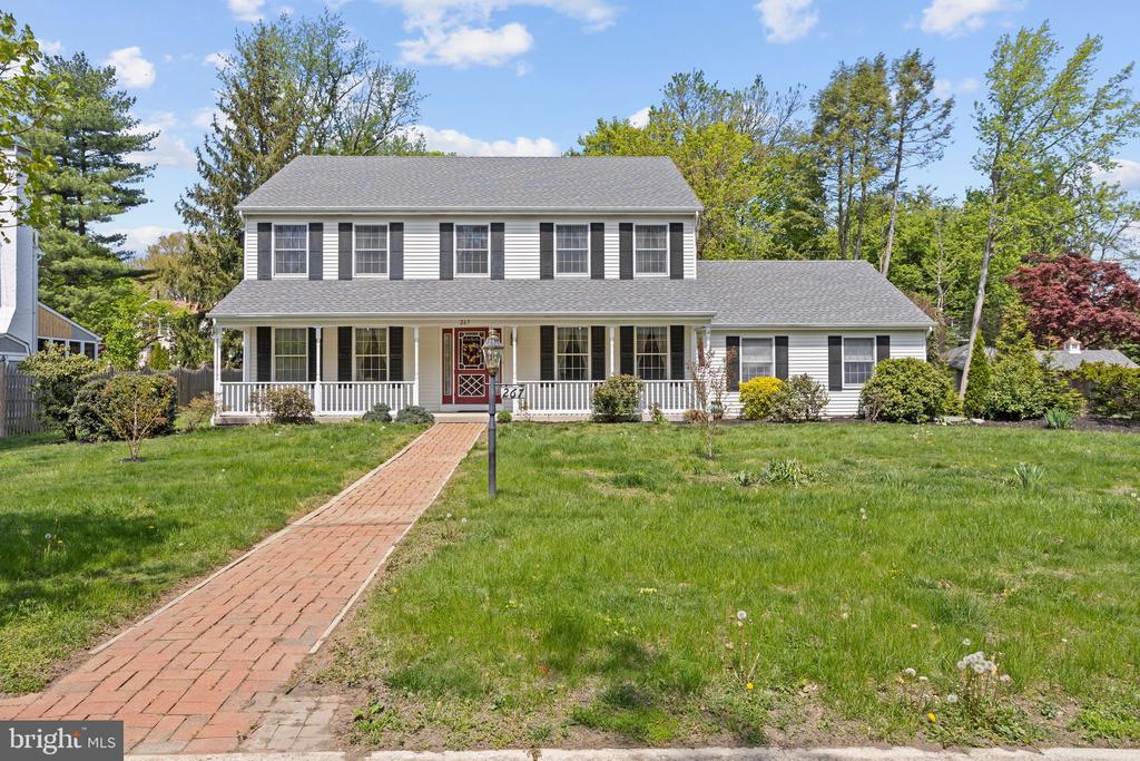 267 LINDEN STREET