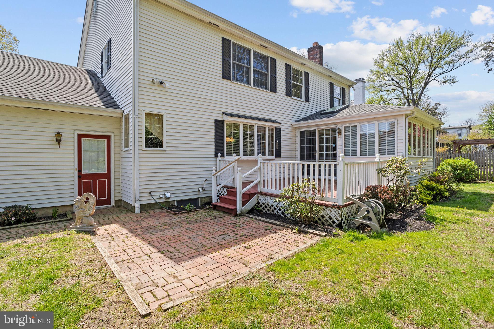 267 LINDEN STREET