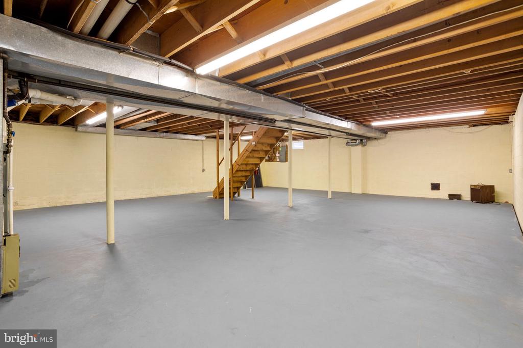 267 LINDEN STREET
