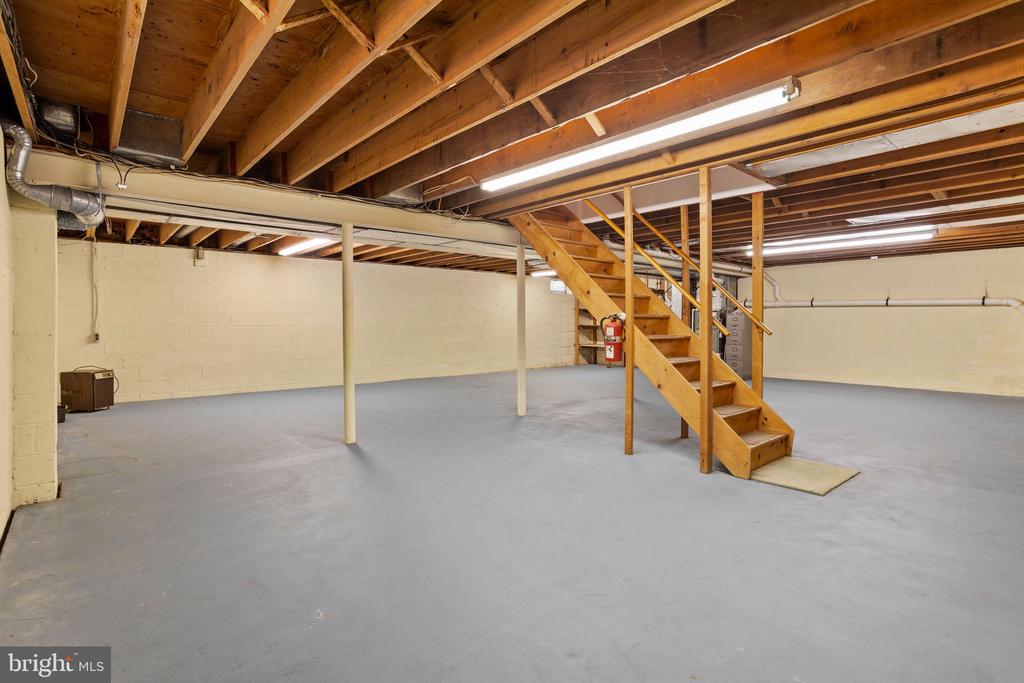 267 LINDEN STREET