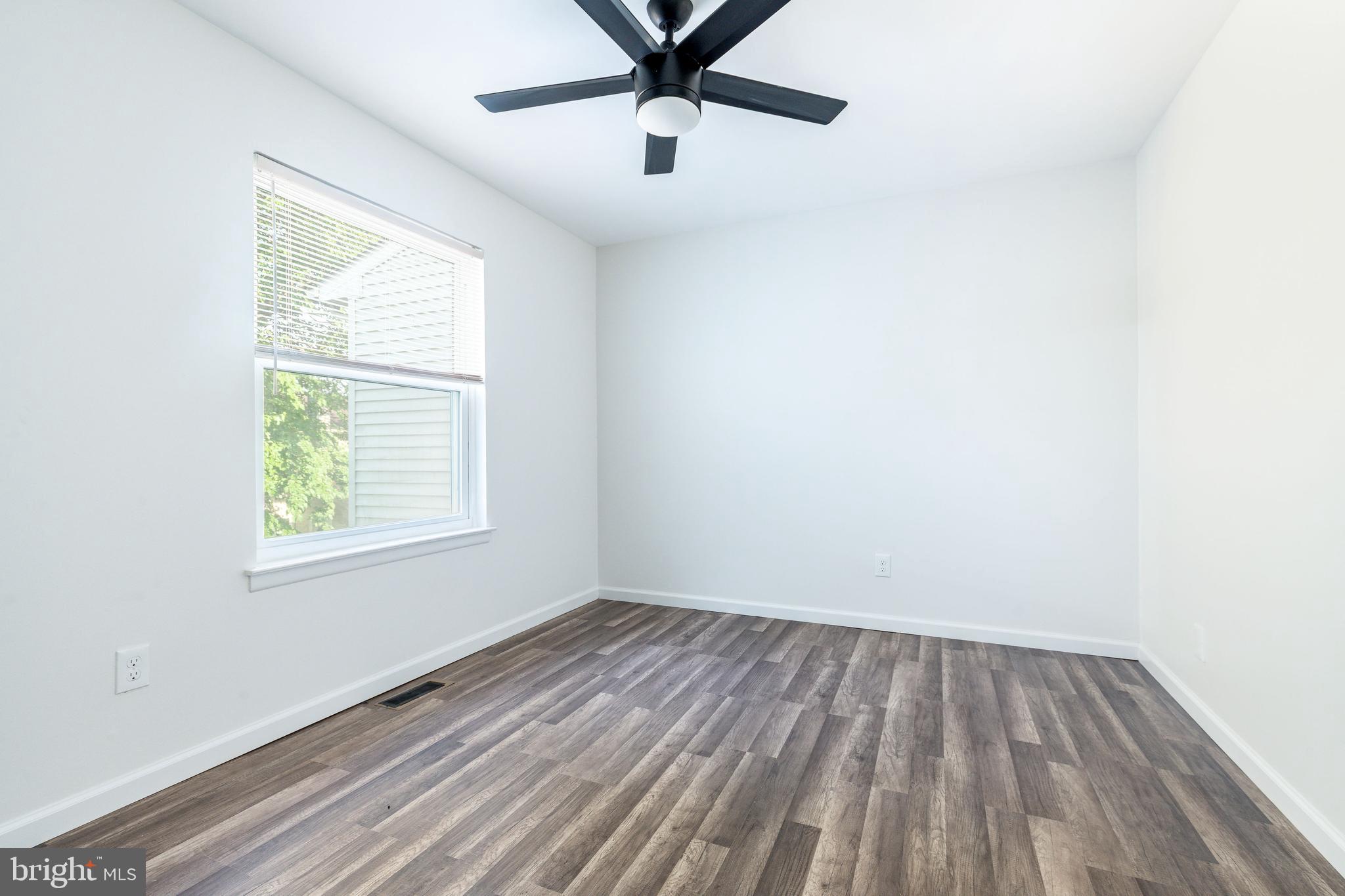 148 BRIAR COURT