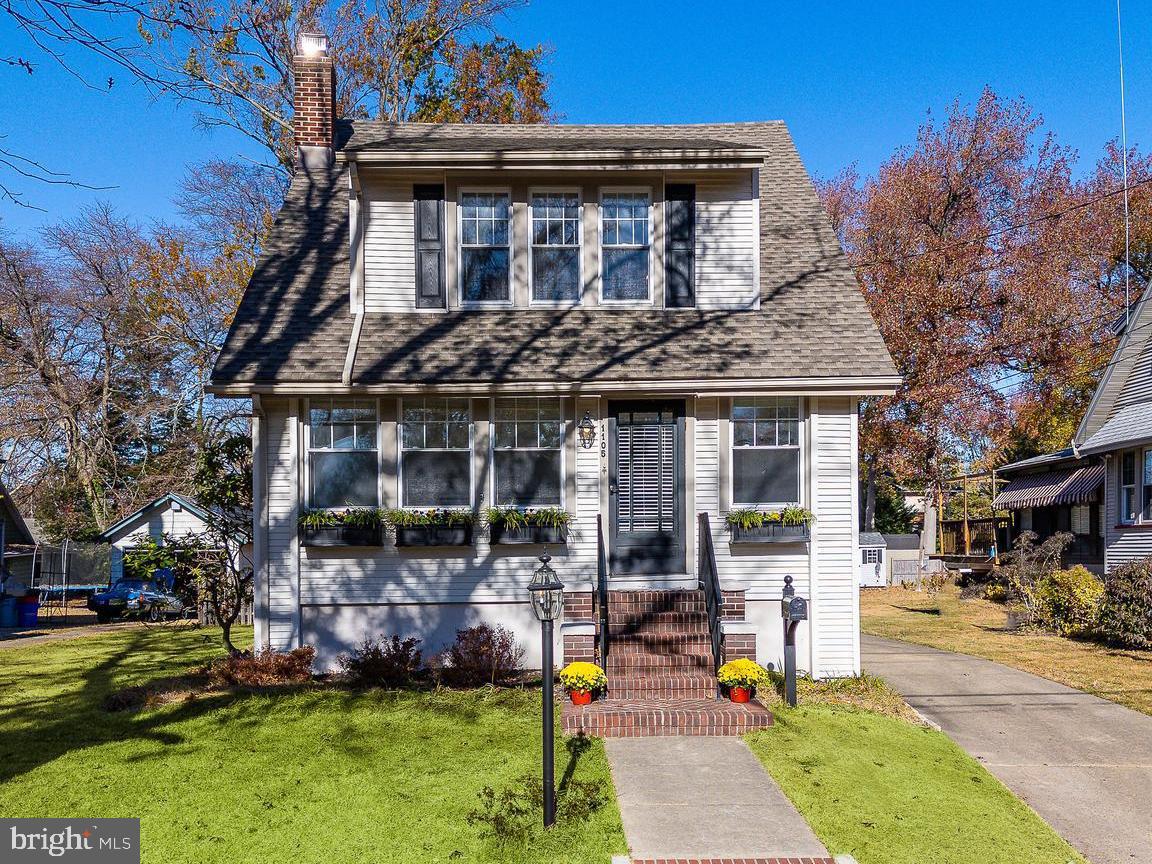 1105 LINWOOD AVENUE
