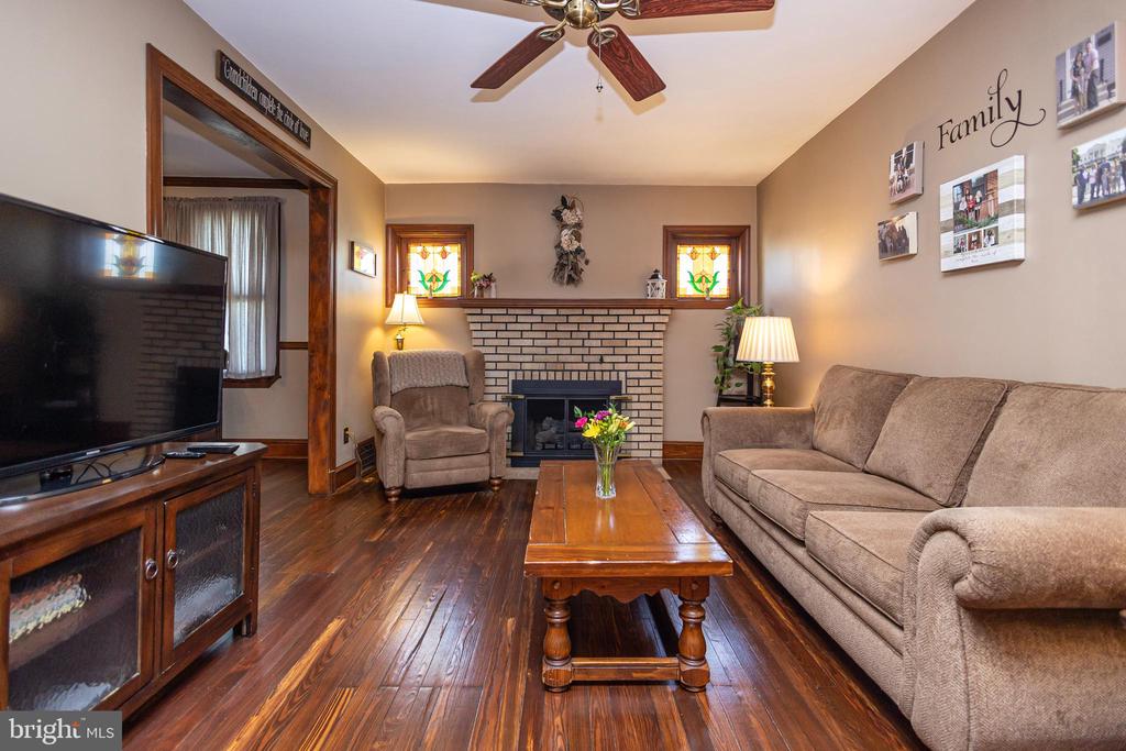 128 E BETTLEWOOD AVENUE