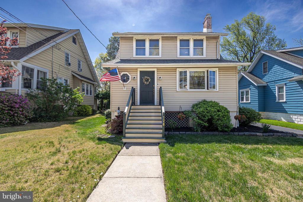 128 E BETTLEWOOD AVENUE