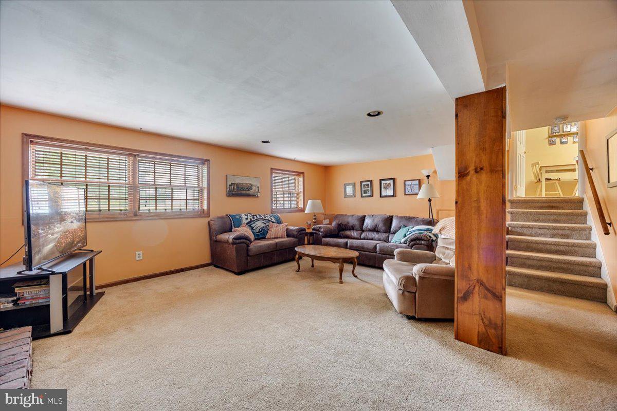 519 BANCROFT ROAD