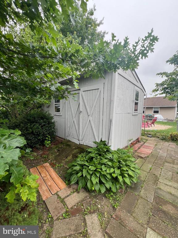 44 MIDWAY LANE