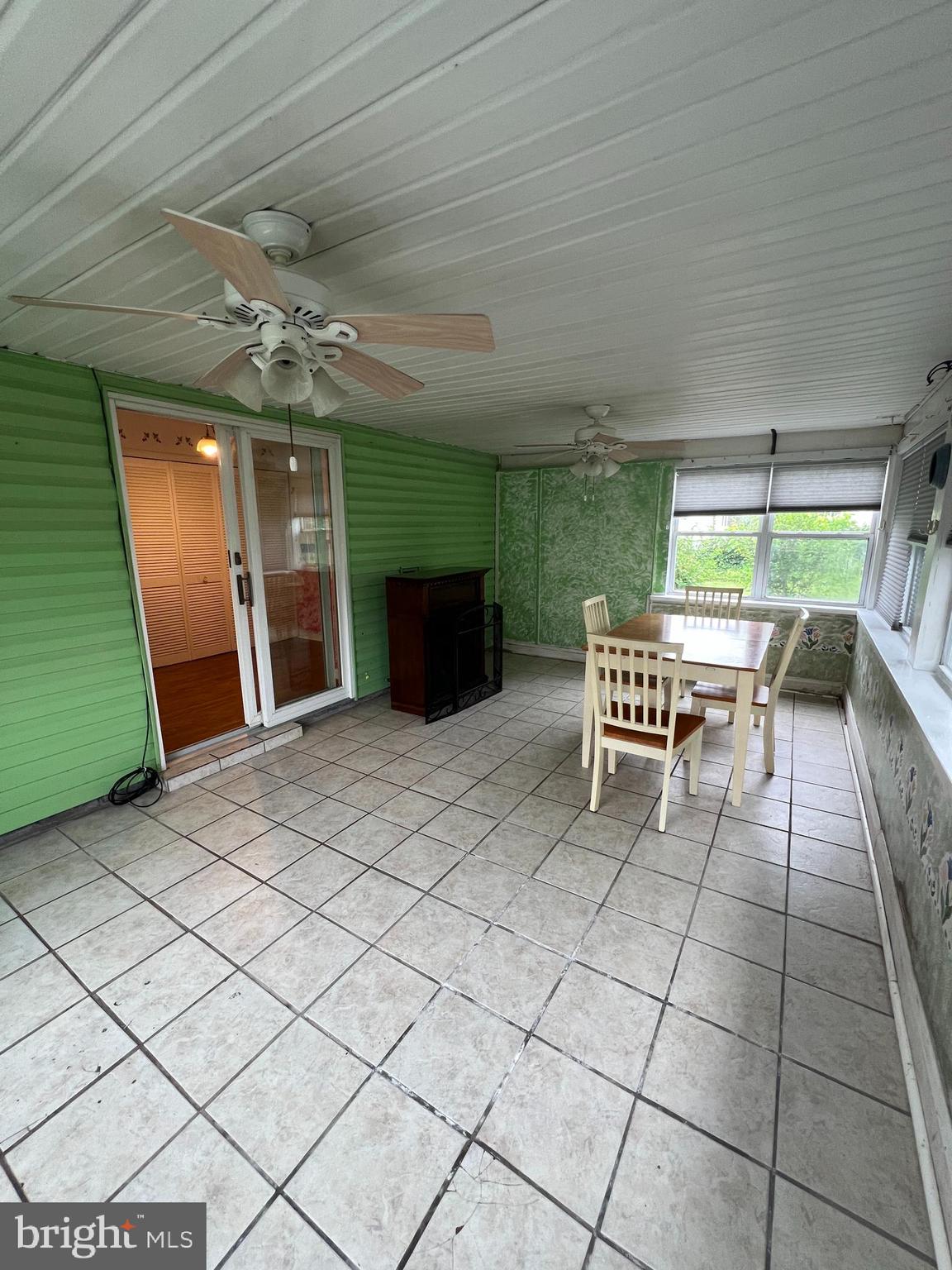 44 MIDWAY LANE