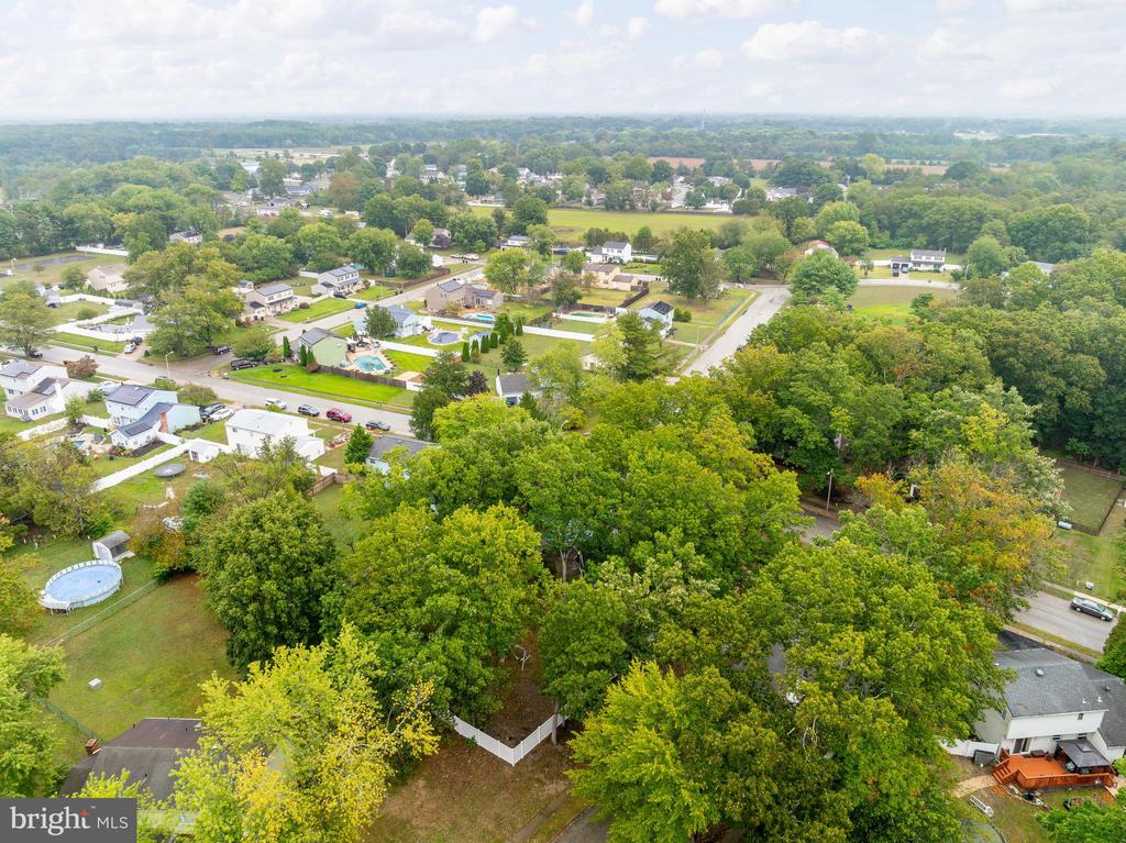 22 MILLS DRIVE