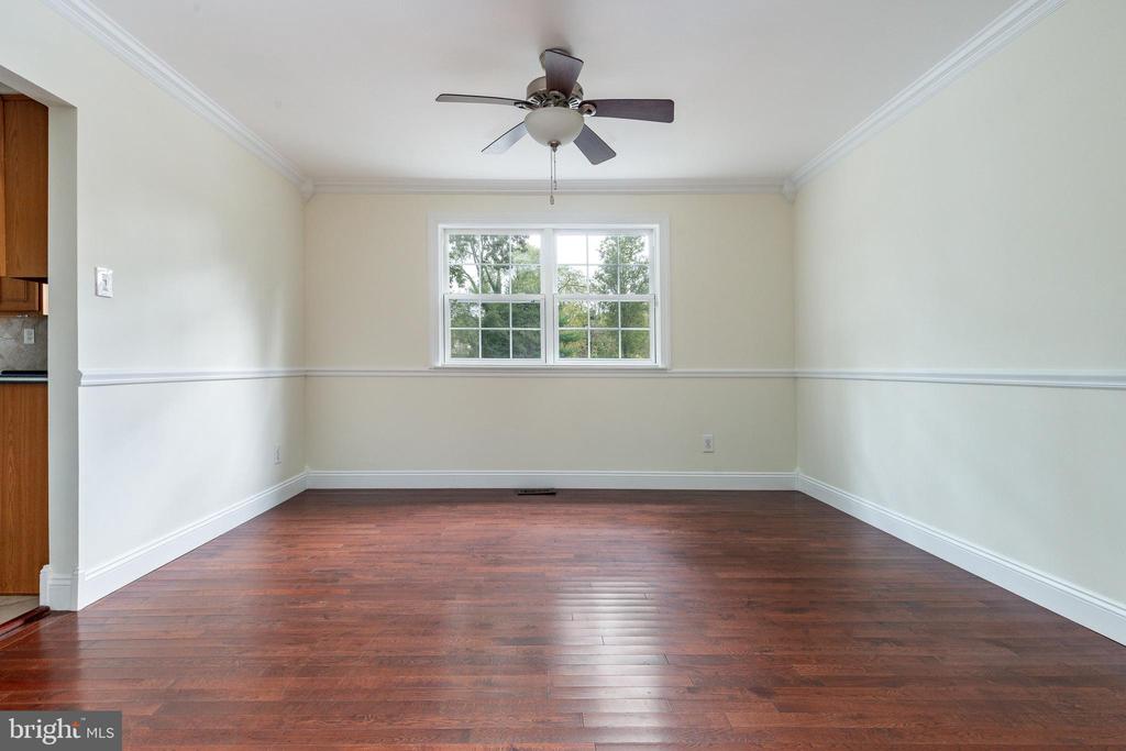 22 MILLS DRIVE