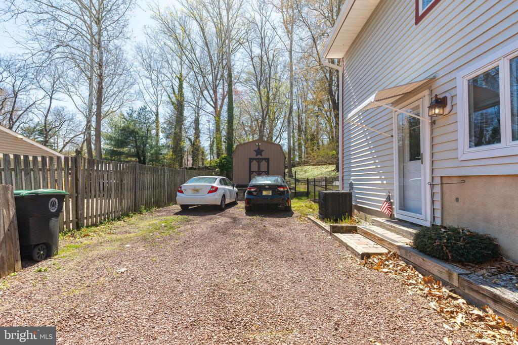 583 LAKE BOULEVARD