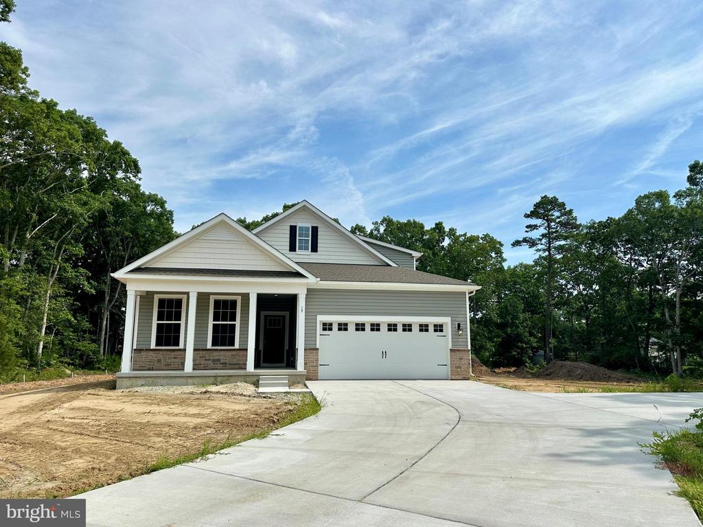 19 HAWKS RIDGE LANE