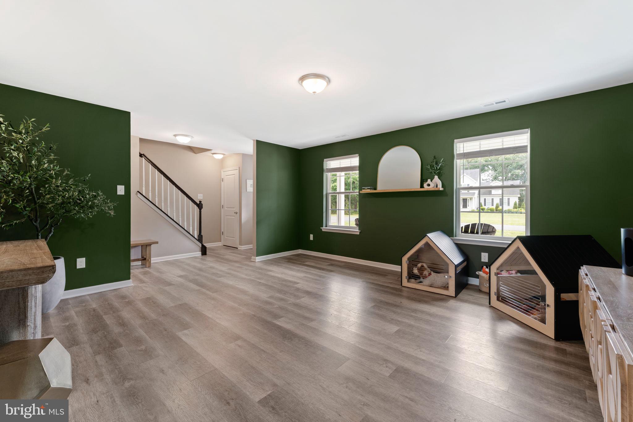 13 WHITETAIL DRIVE