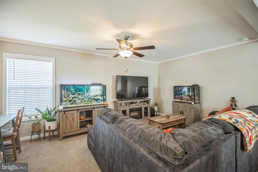 106 CONESTOGA DRIVE