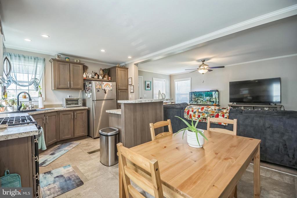 106 CONESTOGA DRIVE
