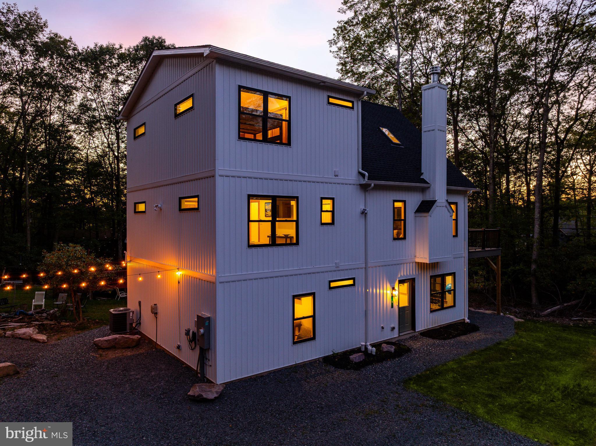 6 ALDER LANE