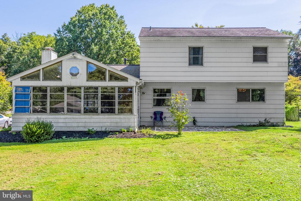 3405 WINDSOR LANE