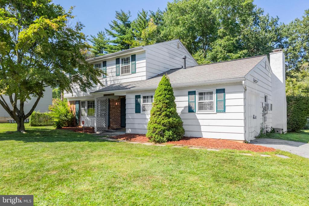 3405 WINDSOR LANE
