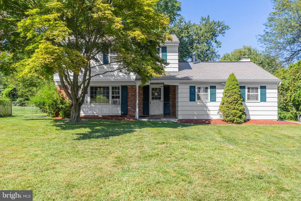 3405 WINDSOR LANE