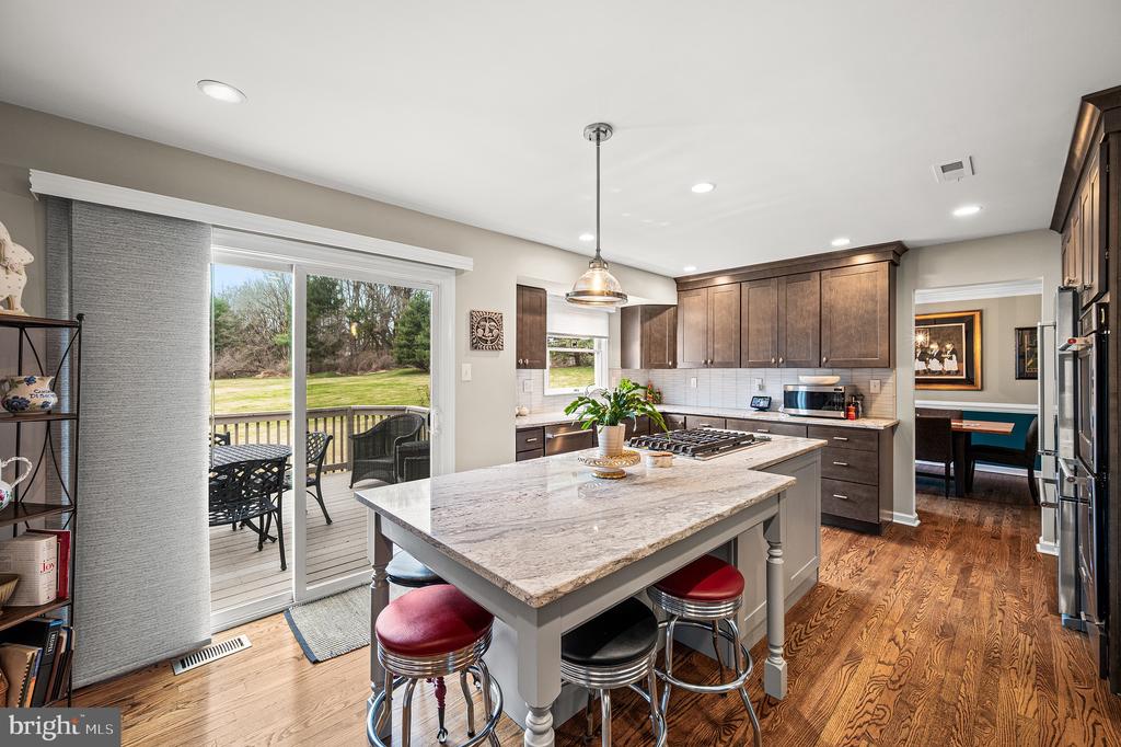 507 DUNBARTON COURT 74